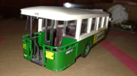 Diecast model autobusa 1/32 Solido