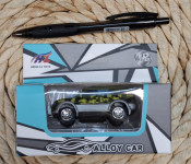 Kamion borbeno vozilo igračka II metal