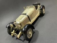 Mercedes SSKL Spider iz 1931. Burago 1:18 Italy autic vintage model