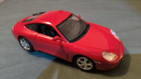 PORCHE 911 Carrera 1:18 crni ili crveni