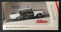 Schuco Mercedes-Benz 200 (W110) Polizei