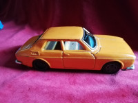Stari Limeni Autić SAAB 99