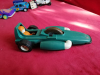 Stari Plastični Autić