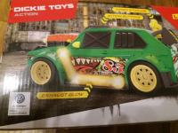 TERENSKO VOZILO DŽIP JEEP SVJETLOSNI ZVUČNI EFEKTI ISPUCAVANJE NOVO