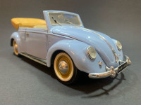 VW Beetle Cabriolet iz 1951. Maisto 1/18 Volkwagen Buba