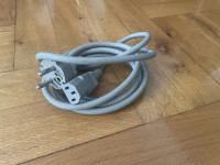 Naponski kabel za računalo