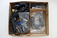 Različiti kablovi i adapteri LOT