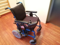 Elektricna invalidska kolica, koristena mjesec dana