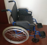 Invalidska kolica, kao nova, dva puta korištena, poklon 270 pelena..