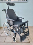 Polifunkcionalna invalidska kolica za njegu Invacare – Rea Azalea Tall