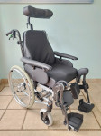 Polifunkcionalna invalidska kolica za njegu Invacare – Rea Clematis