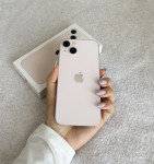 iPhone 13 Pink