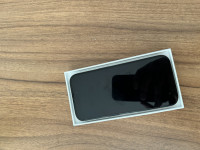 Apple Iphone 14 Pro 128gb crni, očuvan, kaljeno staklo