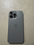 Iphone 15 pro max  bez ostecenja