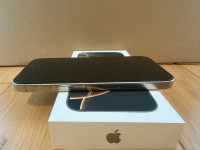 iPhone 16 Pro Natural Titanium 128GB - 10/10 stanje, bat. 97%
