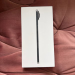 iPhone 17 Air 1TB Space Black Zapakirano