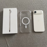 Iphone 17 Air 256GB Gold Novo(4 ciklusa punjenja)