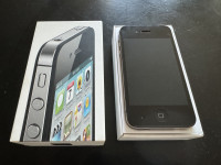 iPhone 4S 16GB crni, izvrsno očuvan, sve mreže