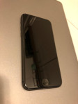 Iphone 8 64 GB crni, u izvrsnom stanju