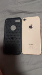 Iphone 8 u Extra stanju sa maskicom+kaljeno staklo 55€ Fixno !!!!