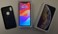 iPhone XS Silver
