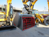 NAJAM, (iznajmljivanje) - Korpa / Kašika  za beton