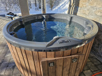Ri Pool Pearl jacuzzi GREY 200cm - za 6 osoba