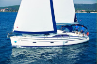 jedrilica BAVARIA 40 Vision (2007) - 3 kabine, 6+2 ležajeva, 1 wc