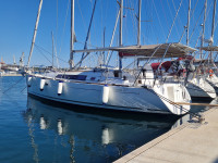 Beneteau Oceanis 37