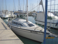 Dehler 25-kvalitetna obiteljska jedrilica.