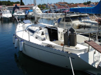 Jedrilica UFO 31, (Colvic, Engl),  prvi vlasnik, nikad u charteru.