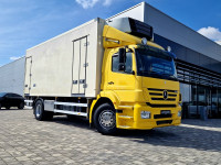 Mercedes Axor 1824L Hladnjača Carrier + Rampa