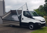 Iveco 35C15 trostrani kiper 3,20 × 2,06 m, dupli kotači, klima, ručni