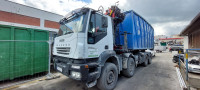 IVECO TRAKKER ABROLLKIPPER SA PALFINGER EPSILON E 165 Z95