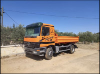 Mercedes Actros 1835