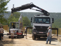 Mercedes Axor 3340, HIAB 244