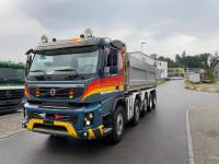 Volvo FMX 500 10x4 E5 odlican