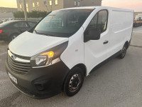 Opel Vivaro-teretni