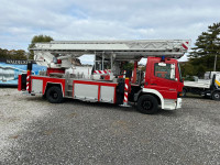 VATROGASNA HIDRAULIČNA PLATFORMA SA KORPOM MECEDES BRONTO SKYLIFT