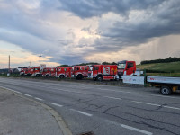 VATROGASNA  VOZILA  RAZNA  NA  LAGERU