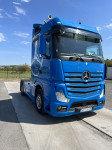 Mercedes Actros 1845