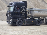 Mercedes Actros 1853