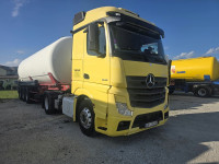 Mercedes Actros 1845