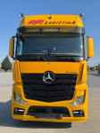 Mercedes Actros 1845