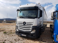 Mercedes-Benz Actros 1845