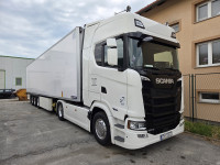 Scania S560