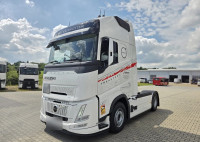 Volvo FH500 I-SAVE / ACC / parkirna klima / navigacija / TV