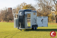 Konjska prikolica CHEVAL LIBERTE TOURING JUMPING - NOVO !!