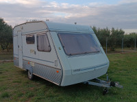 Kamp prikolica BAYERLAND 4,2m sa predšatorom