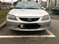 Mazda 323 Sedan 1,3 i**isključivo za djelove**